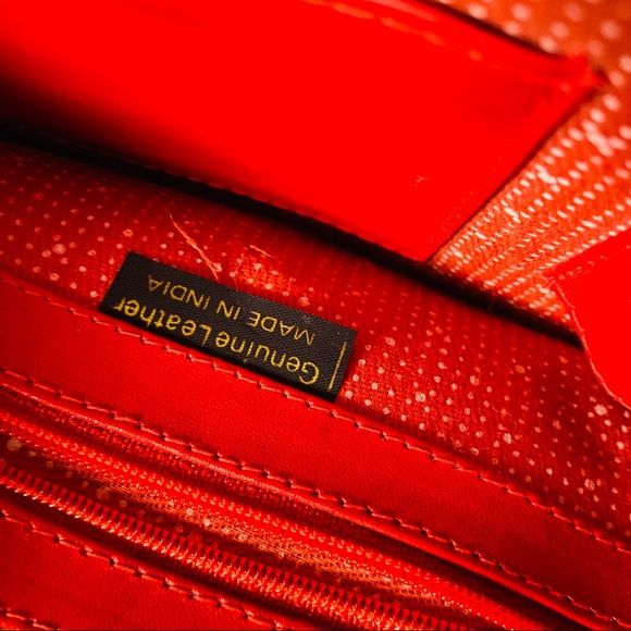 Kenneth Cole Red Genuine Leather Crossbody Saddle Bag - Picture 10 of 16